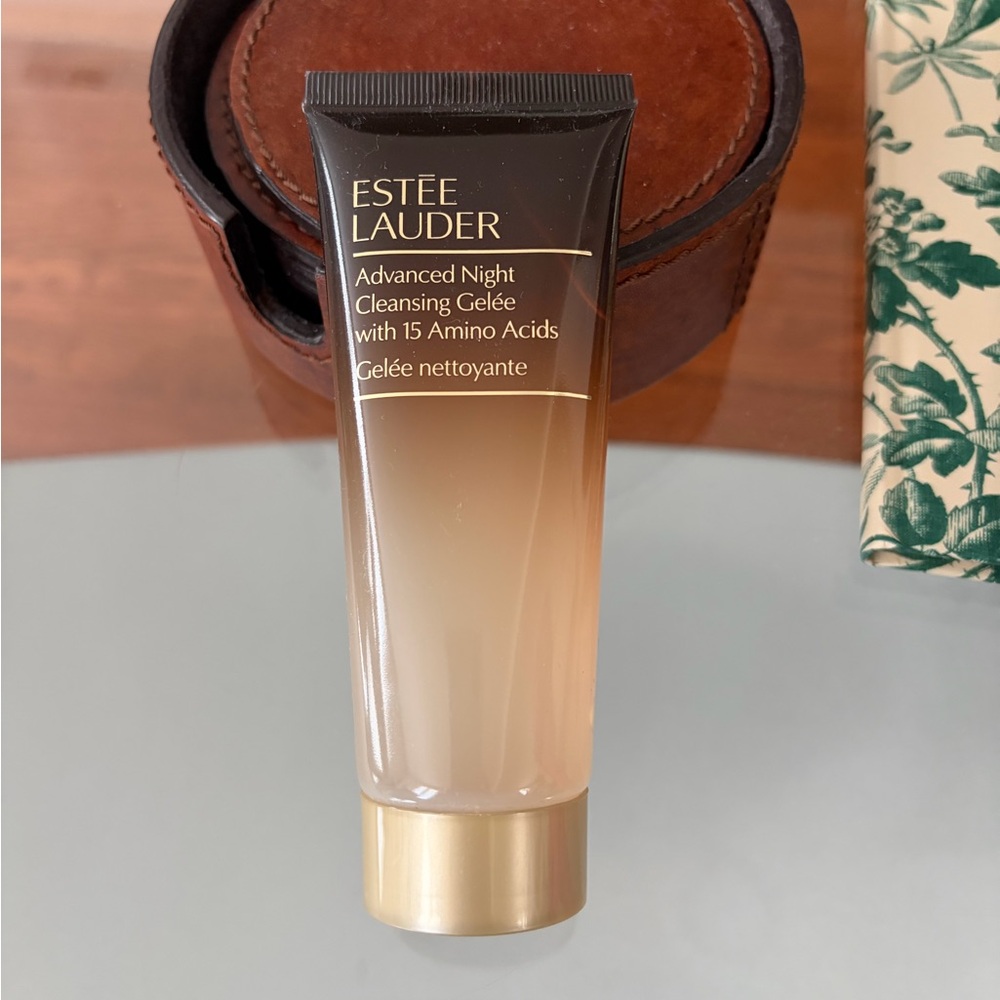 NWOB Estée Lauder Advanced Night Cleansing Gel, 2.5 oz. / 75mL - Picture 2 of 5